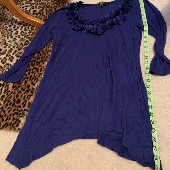 Status Amazing blue color tunic, ruffle neckline - Picture 10 of 10